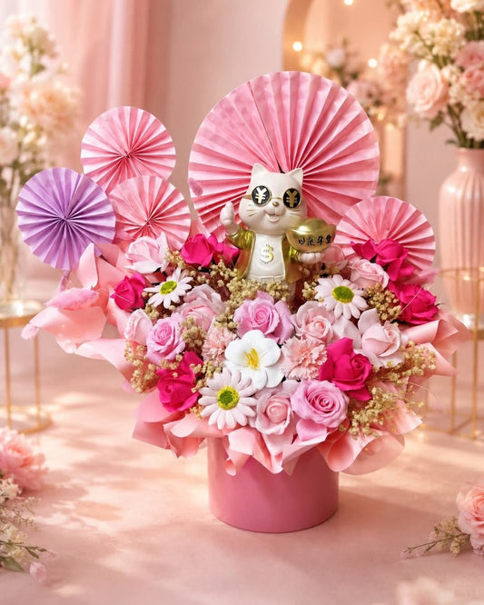 💗 Lucky Fortune Cat Flower Box 🐱
招财猫开张花礼 | Prosperity & Good Fortune
🌸 招财进宝 · 生意兴隆 · 财源滚滚 🌸
